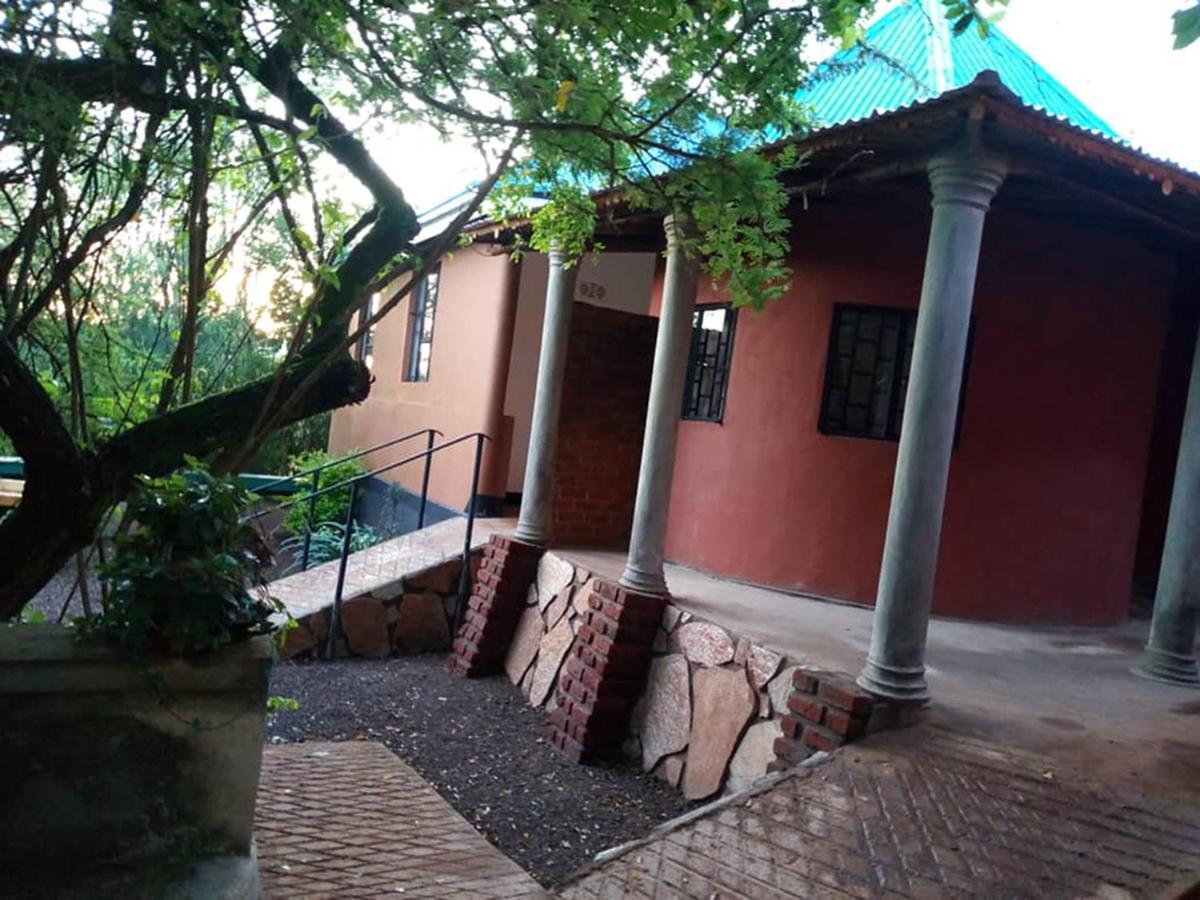 karatu safari camp lodge Exterior foto