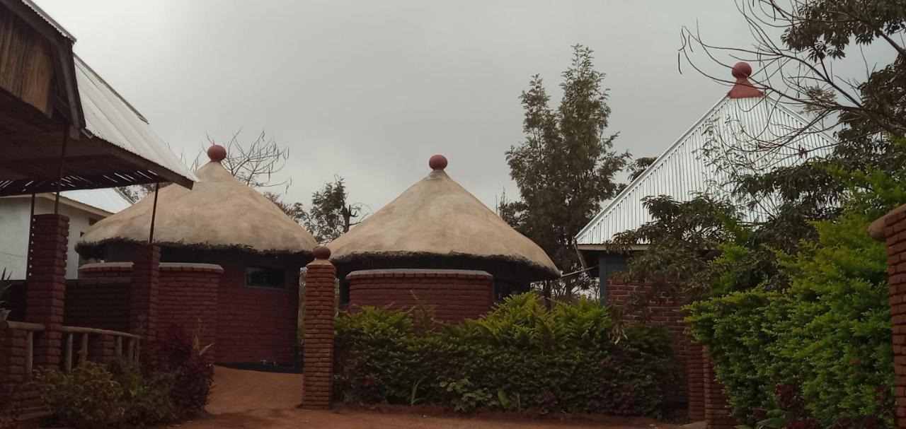 karatu safari camp lodge Exterior foto
